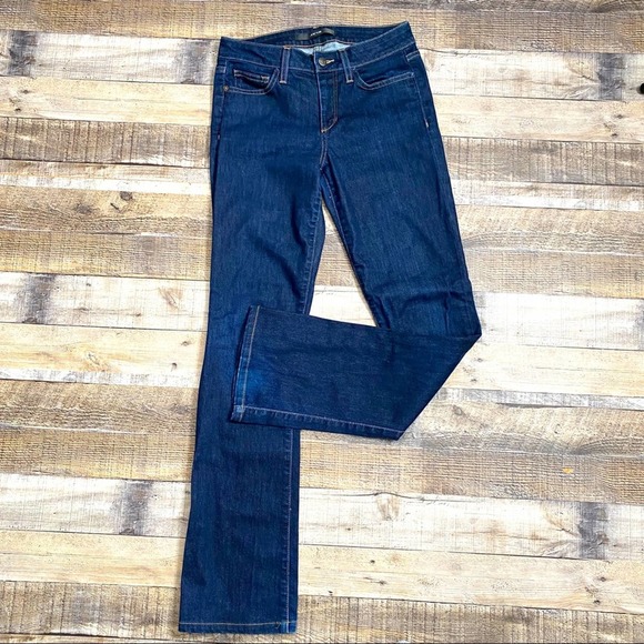 Joe's Jeans Denim - Joe’s Jeans Curvy Boot Cut Size 27